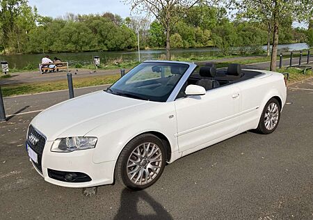 Audi A4 Cabriolet 2.0 TDI DPF S-Line