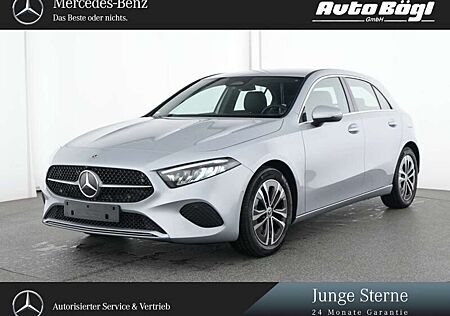 Mercedes-Benz A 180 Progressive Line Advanced/Klimaaut 581 Navi