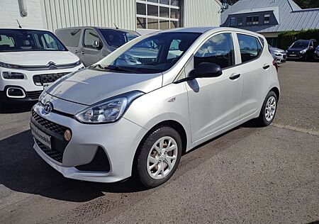 Hyundai i10 1.0 Automatik Klima/Allwetterreifen