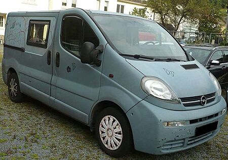 Opel Vivaro 1.9 CDTI LKW Zulassung mit schlafplatz