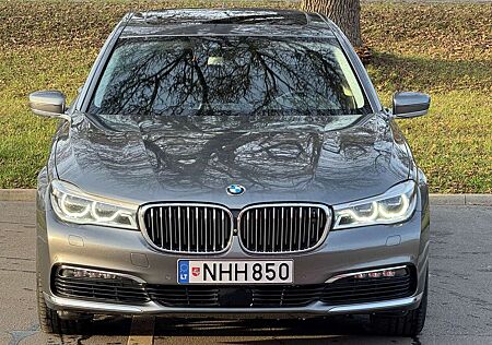 BMW 750Li 750
