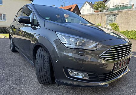 Ford C-Max Titanium