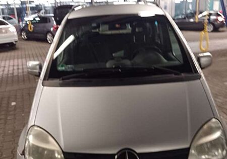 Mercedes-Benz Vaneo 1.6 Spring, TÜV bis März 2027