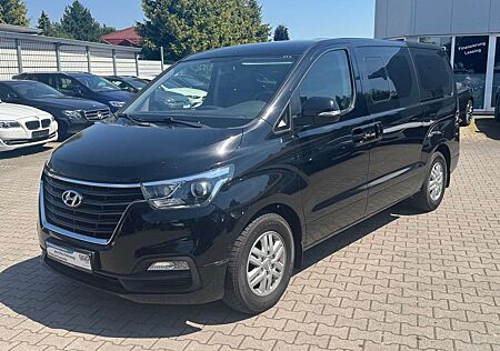 Hyundai H-1 Kombi 2,5 CRDi Automatik Travel Trend / 8 Sitze