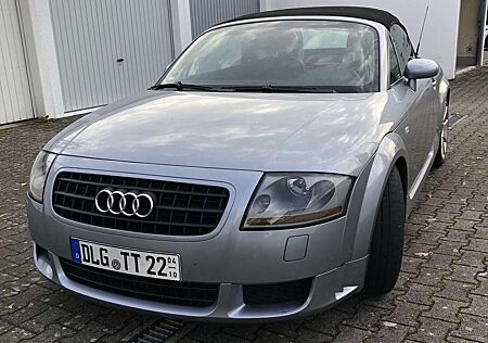 Audi TT 1.8 T Roadster (154 Kw)