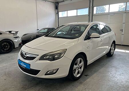 Opel Astra J s Tourer 1.7 CDTI ecoFlex Sport*PDC*NAVI* Navi