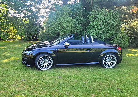 Audi TT Roadster TTS Roadster 2.0 TFSI quattro S line