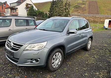 VW Tiguan Volkswagen 2.0 TDI DPF 4Motion Klimaautomatik Sitzheizung