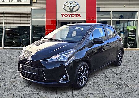 Toyota Yaris 1.5 Team D SHZ+Kam.+LM+SafetySense