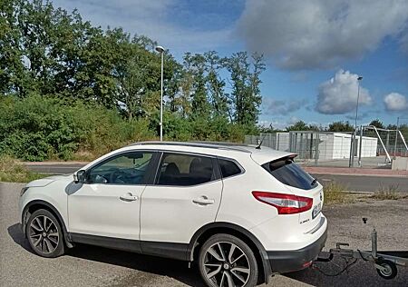 Nissan Qashqai 1.6 dCi Xtronic TEKNA