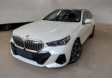 BMW 520 d touring M-Sport*PANORAMA*Innov*Travel*AHK*HIFI*