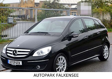Mercedes-Benz B 200 T VOLLAUSSTATTUNG+DESIGNO+ALCANTARA
