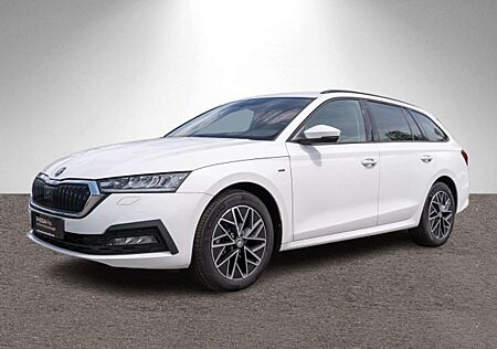 Skoda Octavia Combi Clever 2.0 TDI DSG NAVI PANO AHK