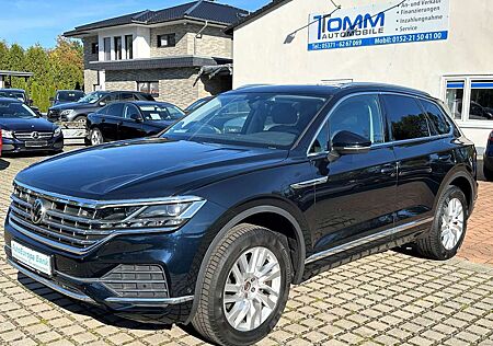 VW Touareg Volkswagen 3.0 TDI Elegance 4Motion / LUFTFED./ LED