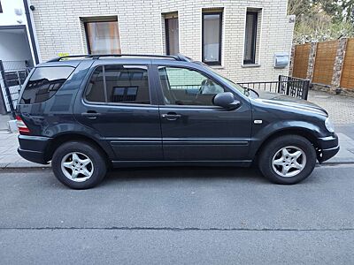 Mercedes-Benz ML 320 ML 320