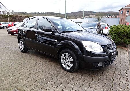 Kia Rio 1.5 CRDi EX