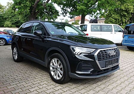 Audi Q3 45 TFSI e,Klimaaut,Navi,LED