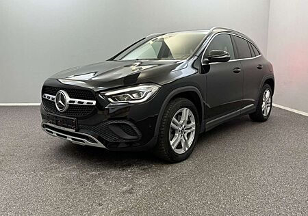 Mercedes-Benz GLA 200 Urban WIDE*IHC*LED*KAM*CARPLAY*MEGAVOLL