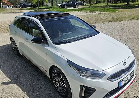 Kia Pro_ceed ProCeed / pro_cee'd 1.6 T-GDI DCT7 OPF GT