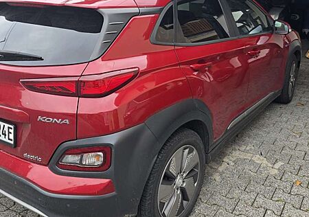 Hyundai Kona EV Trend