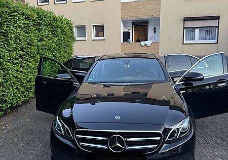 Mercedes-Benz E 220 d 9G-TRONIC Avantgarde