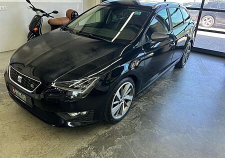 Seat Leon ST 2.0 TDI DSG FR+Navi+Alcantara+LED+18"