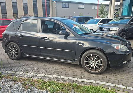 Mazda 3 Lim. 2.0 Sport Active+Leder