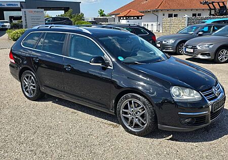 VW Golf Volkswagen 2.0TDI Comfortline Standheiz DSG XENON AHK