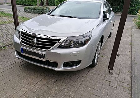 Renault Latitude E85 2.0 16V 140 E85