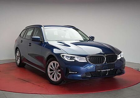 BMW 320 d Touring Navi/ACC/Kamera/Virtual/HUD/Side