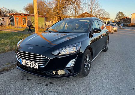 Ford Focus Turnier 1.0 EcoBoost Start-Stopp-System COOL
