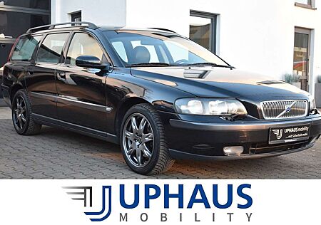 Volvo V70 2.4D 163Ps Autm./Leder/AHK/5Zylinder