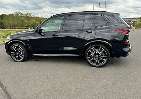 BMW X5 xDrive50e M Sport+22"+AHK+LUFT+COC+GERMAN CAR