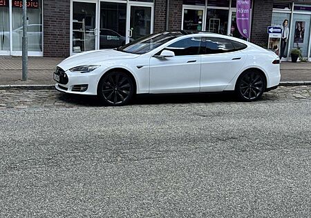 Tesla Model S Free Supercharging SC01 CCS Autopilot Premium Pake