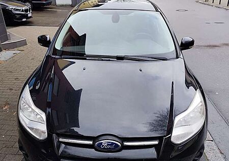 Ford Focus Turnier 1.6 TDCi DPF SYNC Edition