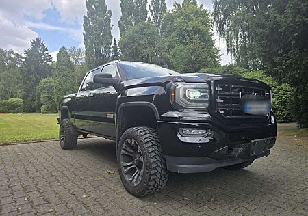 GMC Sierra 2018 4x4 All Terrain elevated 5.3 liter