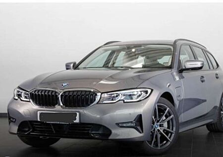 BMW 330 Sport Line