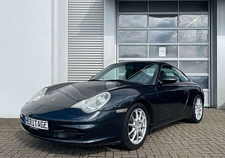 Porsche 996 C4/XENON/SHZ/LEDER/ORIGINAL