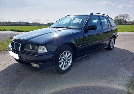 BMW 328i 328 touring E36 orginal ab Werk TÜV 10/26