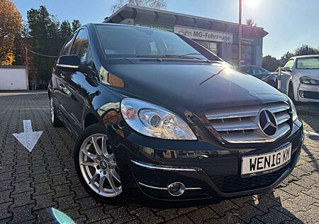 Mercedes-Benz B 180 B -Klasse SPORT PAKET TEMPOMAT