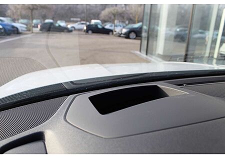 Audi S3 Sportback 2.0TFSI qu.Str. HUD*ACC*Kamera*DCC!!