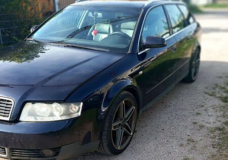 Audi A4 Avant 2.4