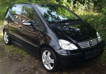 Mercedes-Benz A 160 A-Klasse L Avantgarde Piccadilly