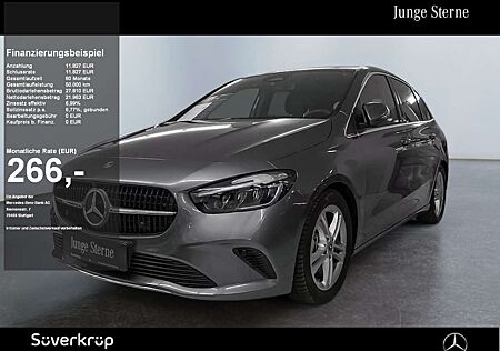 Mercedes-Benz B 180 // PROGRESSIVE SPUR DISTR PANO AHK KAMERA