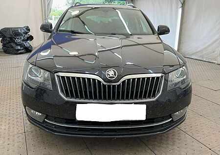 Skoda Superb gebraucht kaufen Skoda Superb Combi 2.0 TDI Green tec DSG Best Of