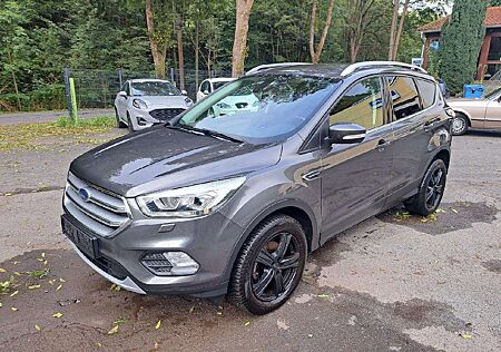 Ford Kuga Cool & Connect