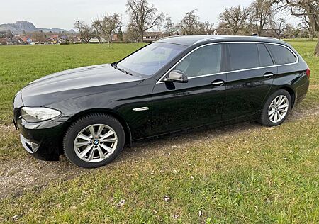 BMW 528i 528 5er Touring Touring Sport-Aut.