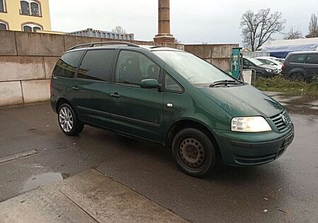 VW Sharan Volkswagen 1.9 TDI