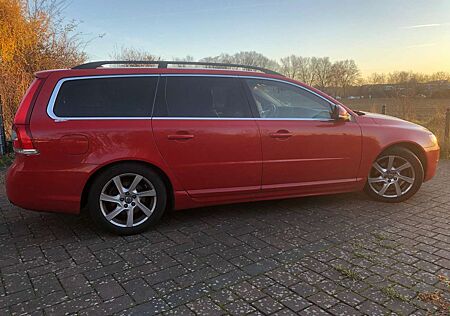 Volvo V70 D4 Momentum