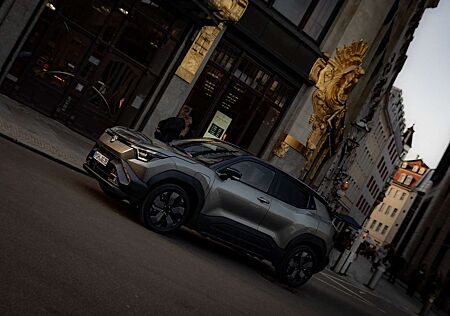 Suzuki Vitara e eAxle (128kW/174PS) Comfort+ (61 kWh)